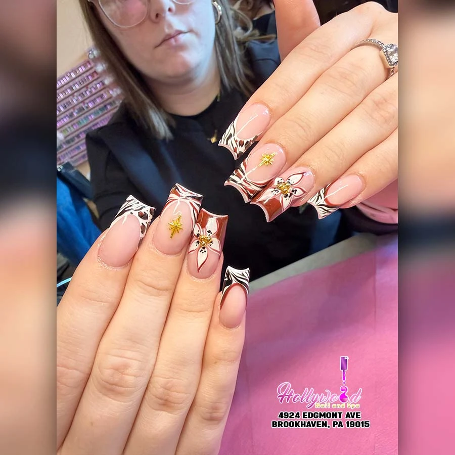 Hollywood Nails and Spa